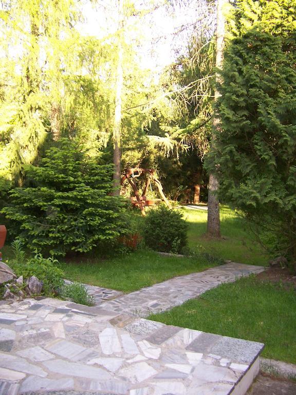 Domek Letniskowy Na Mazurach Giżycko Exteriör bild