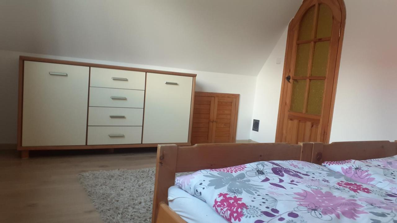 Domek Letniskowy Na Mazurach Giżycko Exteriör bild